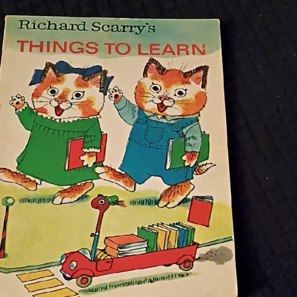 Richard Scarry's Educational Book for Kids - Green and Blue